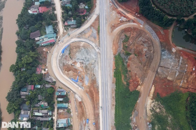 Nút giao “trái tim” 150 tỷ đồng nối phố Lu với cao tốc Nội Bài – Lào Cai